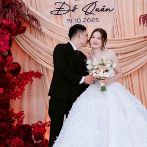 PSC ĐỖ QUÂN - LAN ANH